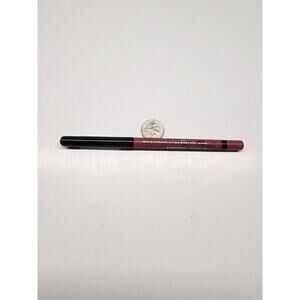 Essence Stay 8h Lipliner Waterproof Lip Liner 05 Mood!